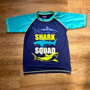 BOYS SWIM SHIRT| Size 7/8 | Little boys